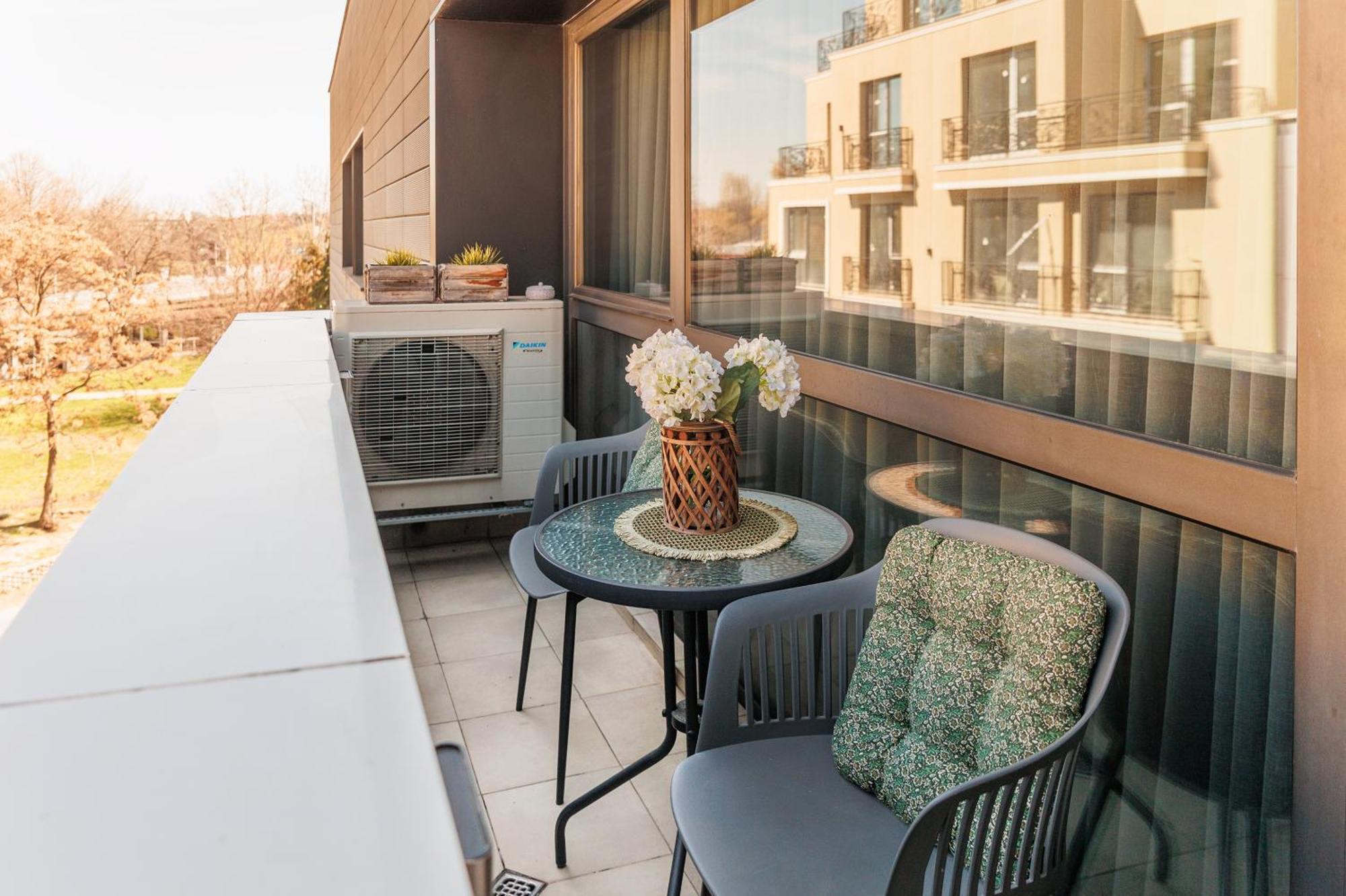 City Center Apartments With Parking Пловдив Экстерьер фото