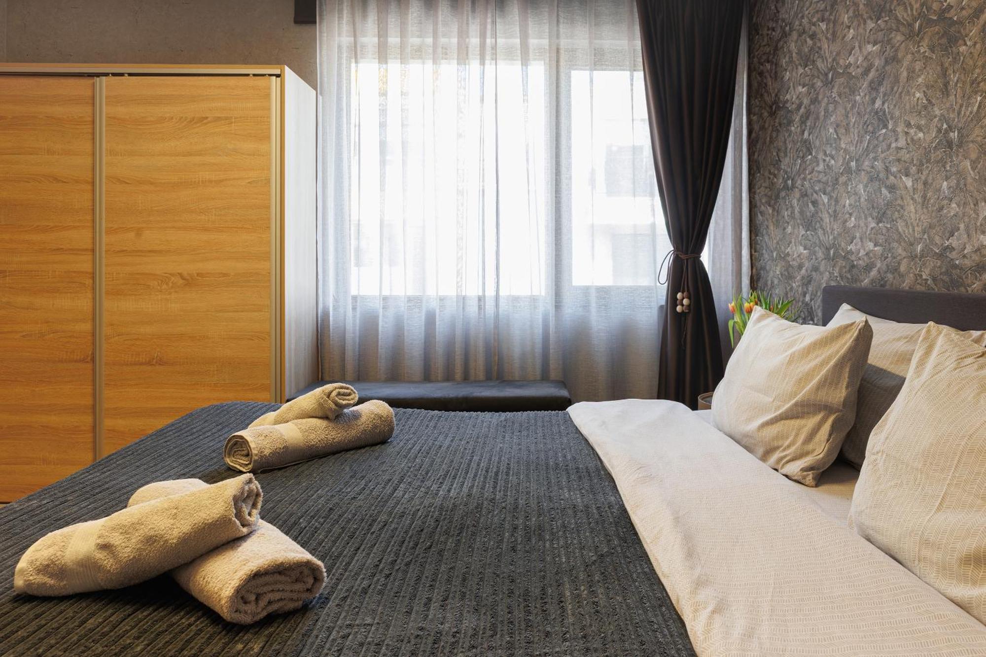 City Center Apartments With Parking Пловдив Экстерьер фото